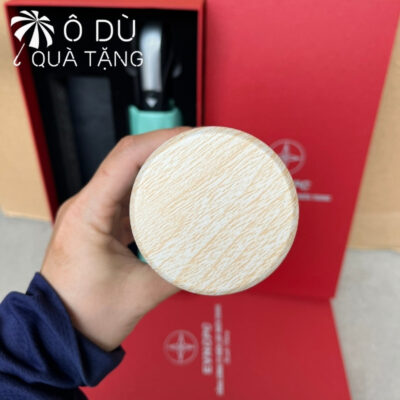 chi tiết Bộ Quà Tặng Ô Dù Gấp 3 Và Bình Giữ Nhiệt Nắp Gỗ In Logo OD-GS05