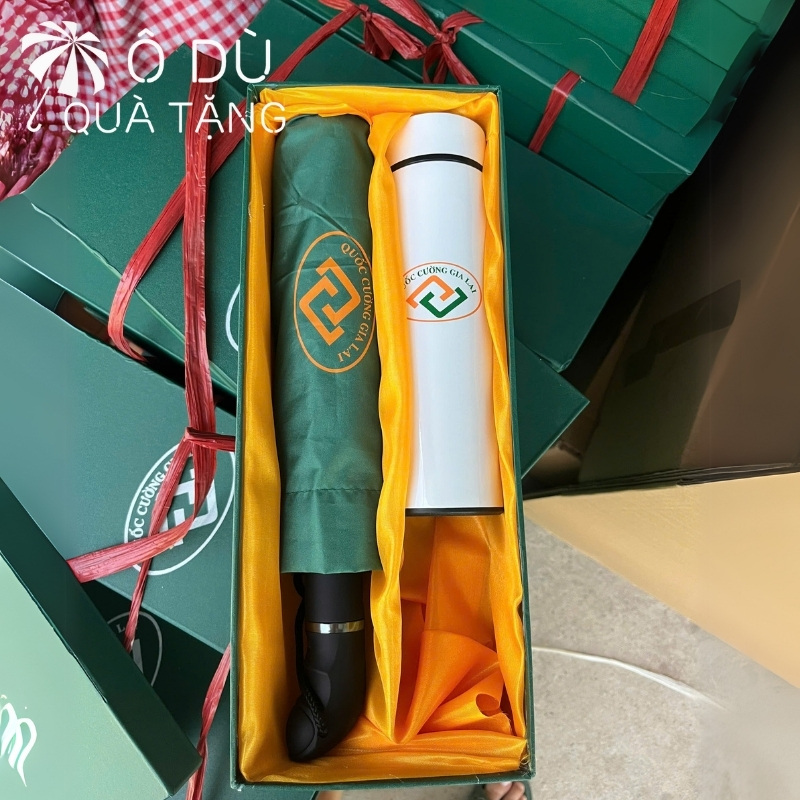 chi tiết đặc điểm Bộ Quà Tặng 2 Món Ô Dù Tự Động 1 Chiều Và Bình Giữ Nhiệt Hiển Thị In Logo OD-GS09