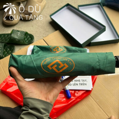 chi tiết đặc điểm Bộ Quà Tặng 2 Món Ô Dù Tự Động 1 Chiều Và Bình Giữ Nhiệt Hiển Thị In Logo OD-GS09