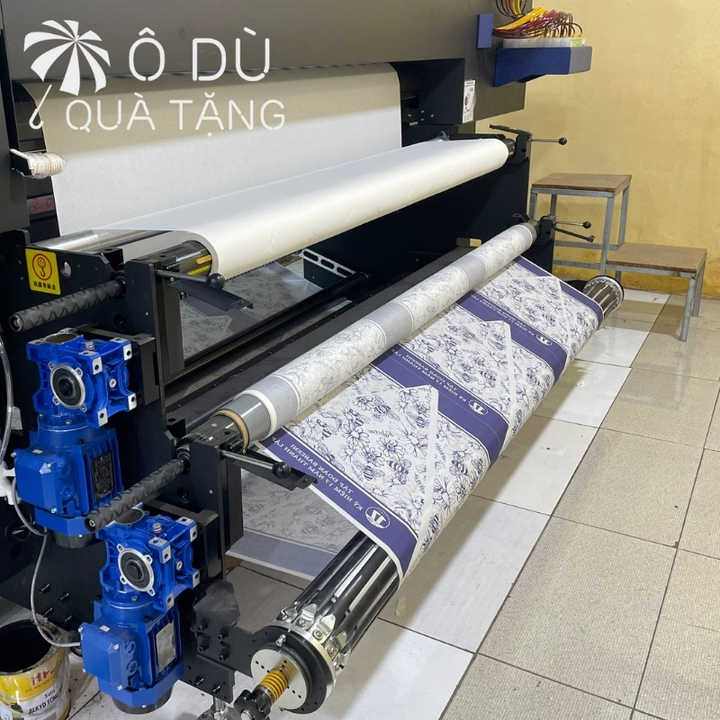 Ô dù in logo quà tặng