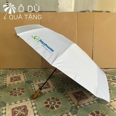 chi tiết Dù Cán Thẳng Tay Gỗ Màu Xám In Logo OD-02